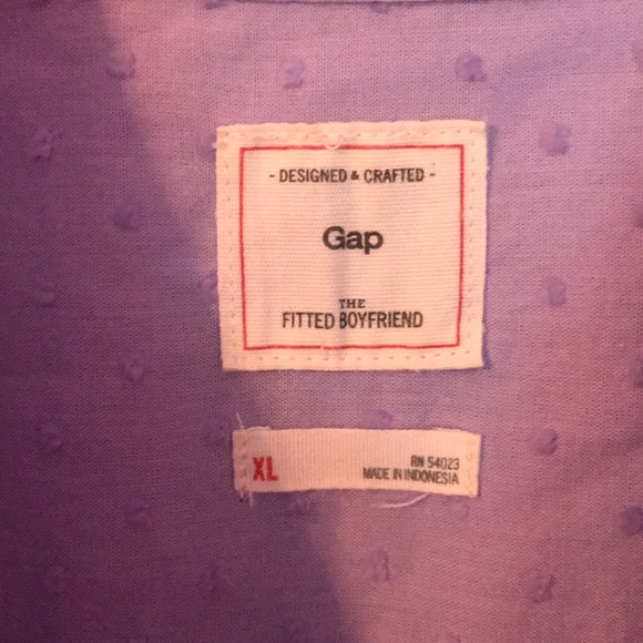 Gap purple button down shirt - Picture 2 of 4